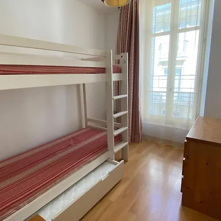 De Luchon, Val De Jade, Beau T3 Meuble, Plein Centre, Pour 4 Ou 6 Personnes Bagnères-de-Luchon