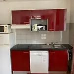 Appartamento De Luchon, Résidence Val De Jade, Beau T3 Meublé, Plein Centre, Pour 4 Ou 6 Personnes
